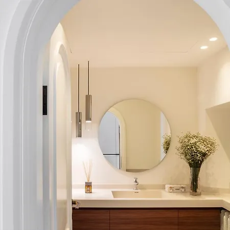 Anna Enchanting View On Isola Comacina * Ossuccio