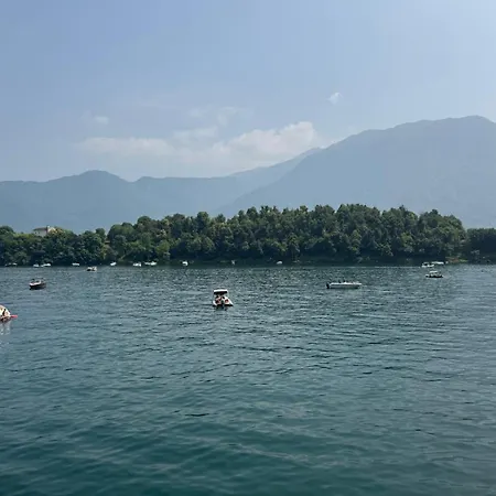 Anna Enchanting View On Isola Comacina Βίλα Ossuccio