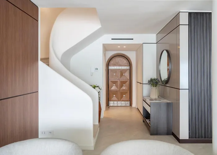 Anna Enchanting View On Isola Comacina