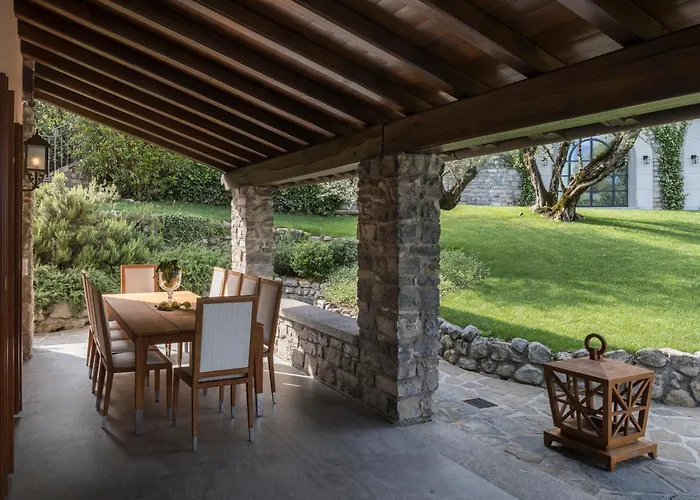 Anna Enchanting View On Isola Comacina Villa Ossuccio