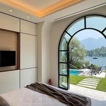 Anna Enchanting View On Isola Comacina Villa