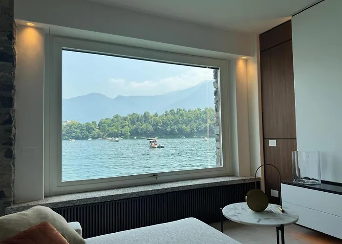 Villa Anna Enchanting View On Isola Comacina