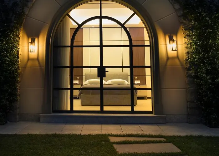 Anna Enchanting View On Isola Comacina Villa Ossuccio