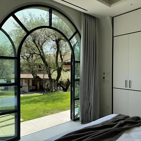 Villa Anna Enchanting View On Isola Comacina *