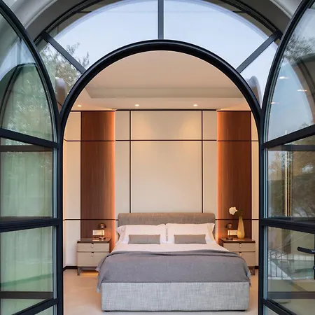 Anna Enchanting View On Isola Comacina Villa *