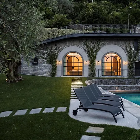 Villa Anna Enchanting View On Isola Comacina